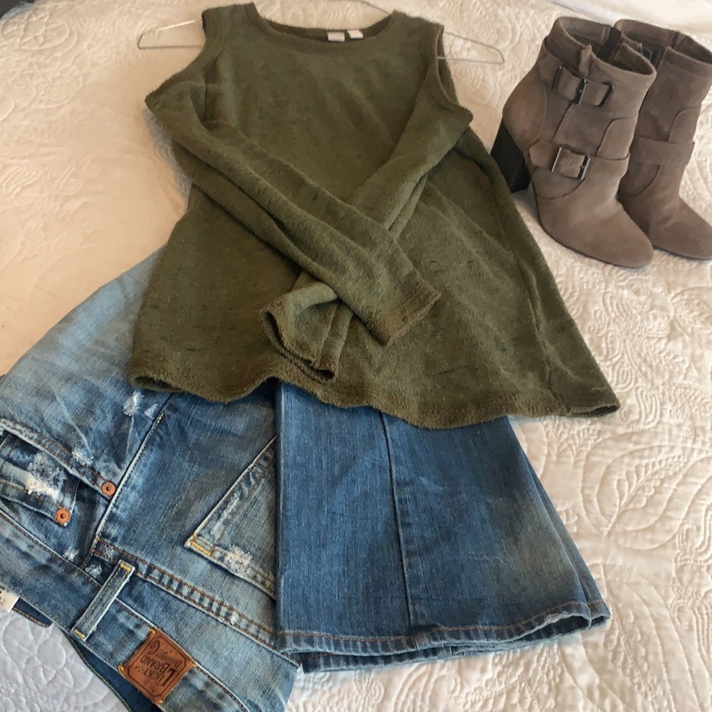 Melrose and Market top